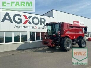 mesin pemanen gandum Case IH 7150 axial flow