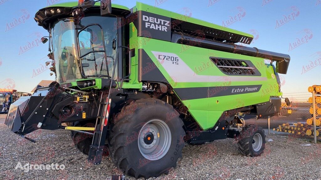 mesin pemanen gandum Deutz-Fahr S7206TS baru