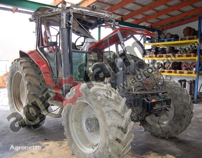 suku cadang untuk traktor roda Massey Ferguson FENDT RENAULT DEUTZ CASE