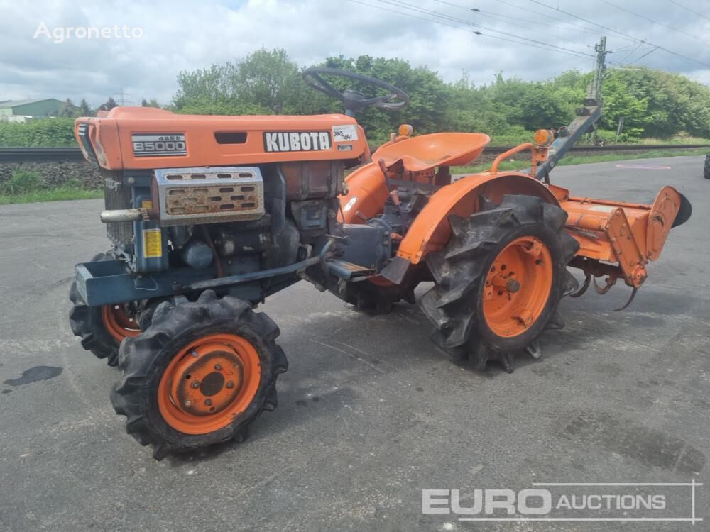traktor mini Kubota B5000