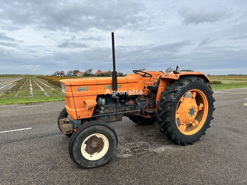 traktor roda FIAT 640