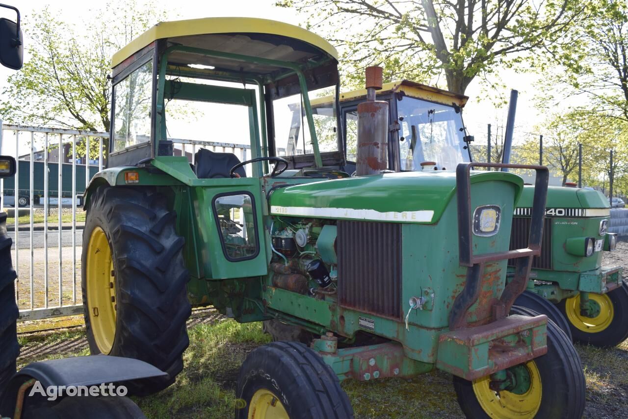 traktor roda John Deere 2130