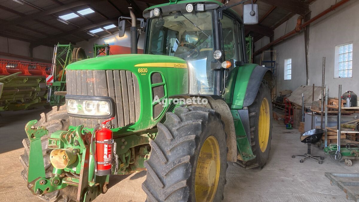 traktor roda John Deere 6830 Premium