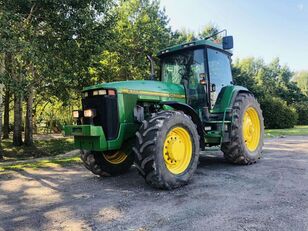 traktor roda John Deere 8100