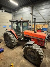 traktor roda Massey Ferguson 3125