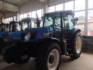 traktor roda New Holland T6050 baru