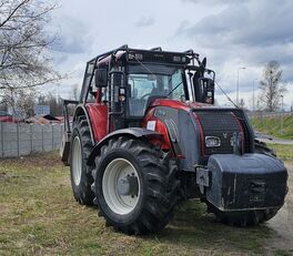 traktor roda Valtra T163ESD5